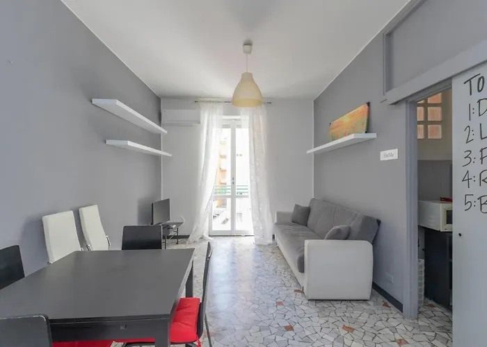 Xenia Milano - 2rooms apt in Porta Ticinese 97 B